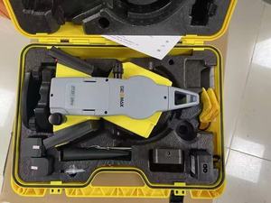 Estación Total de Ultra Alta Precisión GEOMAX ZT30, Aumento de 30x, IP55, Pantalla de 3.5 Pulgadas, Precisión de Ángulo de 2'', USB/Bluetooth/WiFi - Product Image 3