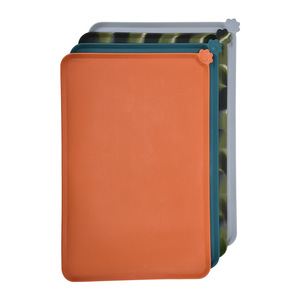 Silicone Pet Feeding <b>Mat</b> 45x30cm Waterproof Rectangle <b>Cat</b> Dog Food <b>Mat</b> Easy Clean For Pets - Product Image 3