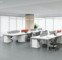 Elegante e contemporanea postazione di lavoro scrivanie da ufficio per squadre di Co-Working e ufficio universitario