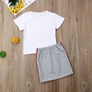 Conjunto de Ropa para Niñas, Camiseta y Falda, Estilo Veraniego, Nuevo y a la Moda, con Estampado, Dos Piezas - Product Image 6