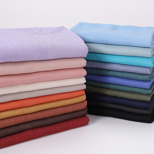 Venta al por mayor Islam bufandas 100*190cm Color sólido Hijab Musulm Al Por Mayor musulmán algodón Hijab <span class=keywords><strong>bufanda</strong></span> para mujeres - Product Image 6