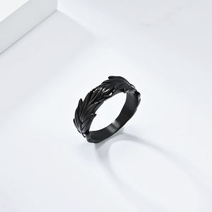 Men's Leaf Pattern <b>Titanium</b> Steel <b>Ring</b> Black Antique Silver Steel Color Gift Jewelry - Product Image 2