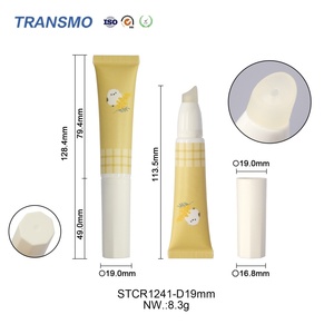Tube de baume à lèvres en plastique doré, emballage vide pour brillant à lèvres avec logo personnalisé, tube souple avec capuchon - Product Image 2