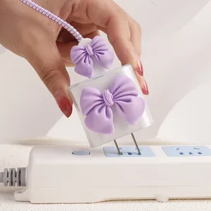 Pour <span class=keywords><strong>chargeur</strong></span> <span class=keywords><strong>iPhone</strong></span> 18W 20W 3D nœud papillon clair étui de protection USB <span class=keywords><strong>chargeur</strong></span> câble <span class=keywords><strong>enrouleur</strong></span> souple Silicone protecteur couverture Kit - Product Image 4