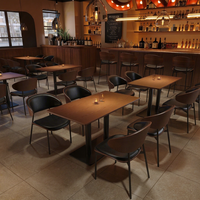Ensembles table-chaise de style industriel en PVC personnalisables pour restaurants commerciaux, bars et restaurants occidentaux