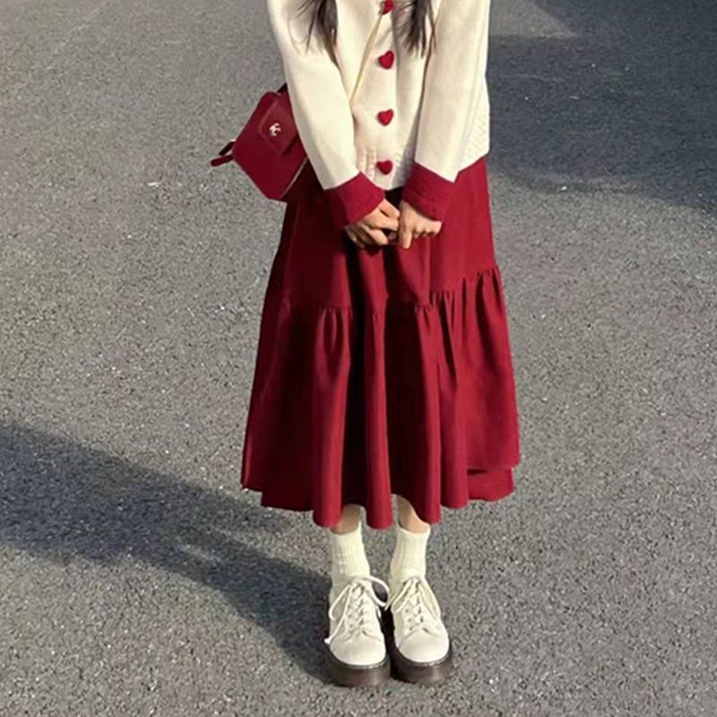 Red midi skirt [Single piece]
