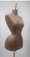 Mannequin de Couture Femme BBL Demi-Corps pour Robes, Taille Grande Hanches, Poitrine Généreuse, Torse Féminin Courbé avec Support Doré