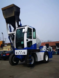 Camion malaxeur à béton autochargeur personnalisé de 3,5 m³ avec rotation, fabrication professionnelle - Product Image 1