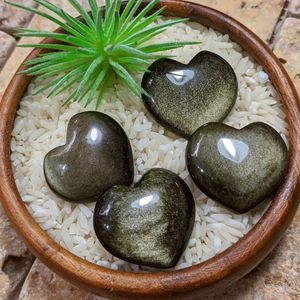 CrystalHola - Piedra de Obsidiana Dorada Pulida de Alta Calidad, Feng Shui, Múltiples Materiales, Forma de Corazón, Decoración para el Hogar, Reiki - Product Image 1