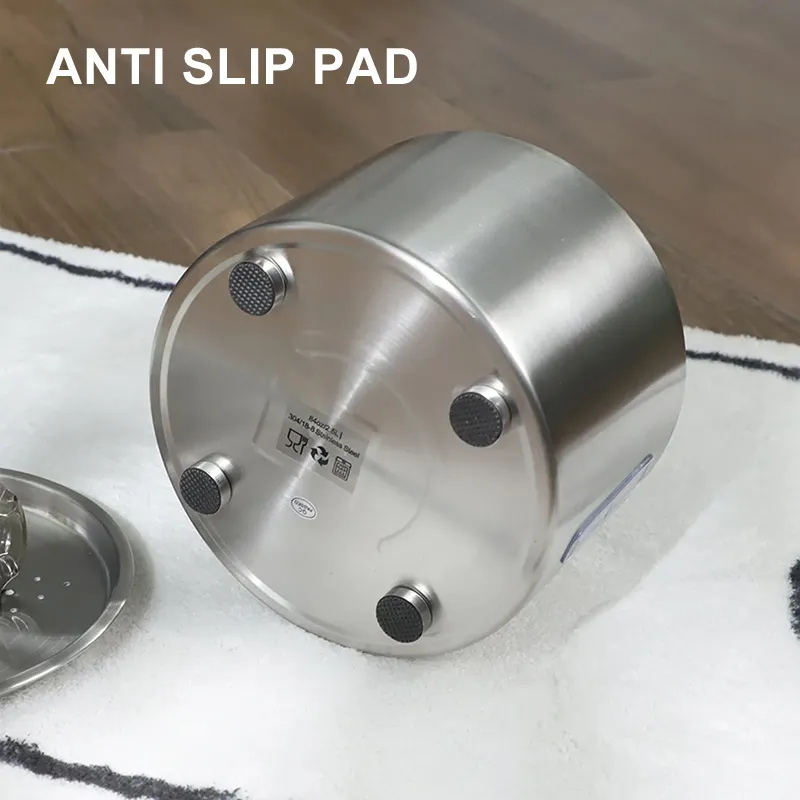 Dispenser air minum anjing, Stainless Steel 84oz/2.5L air mancur daya mati otomatis dengan lampu LED antiselip