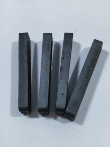 Cao cưỡng chế 20*11*6 Gốm Nam Châm Khối Cao Cấp Ferrite Nam Châm Vuông Bột Mô Hình Vòng Cung Cho Công Nghiệp Sử Dụng Y35 Chất Liệu - Product Image 2