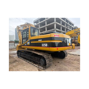 L'excavatrice sur chenilles Caterpillar CAT 325BL d'origine japonaise a été immédiatement mise en service pour la construction. - Product Image 1