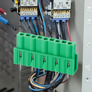 Bloque de Terminales de Contacto de Cobre de 2 Polos, Enchufable, Ángulo Vertical, KF2EDGB, 7.5/7.62mm, 11-20 AWG, 300V, 20A - Product Image 2