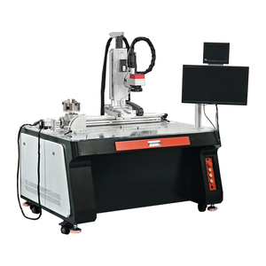 Machine de nettoyage laser à impulsions CNC 6 axes haute puissance, refroidie par air, 500W, pour traitement avant et <span class=keywords><strong>après</strong></span> soudage, élimination des revêtements - Product Image 1