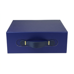 Boîte à vin exquise de la marque VANTUR, doublée de soie, or rose, estampage à chaud, fermeture magnétique, logo personnalisé pour spiritueux haut de gamme - Product Image 1