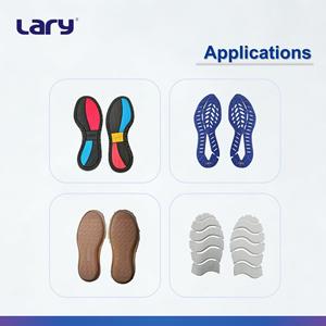 آلة حقن النعال المطاطية LRS165-2ST سهلة الاستخدام بقوة 1650 كيلونيوتن وحجم حقن 850 مل لصناعة أحذية القماش والنعال المسطحة الكاجوال - Product Image 2