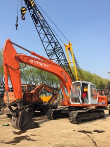 Excavatrice Hitachi ZX200 pour la construction et la démolition, excavatrice sur chenilles à bras long de 20 tonnes ZX200-5G avec brise-roche hydraulique - Product Image 4