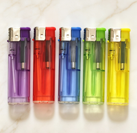 Prix de gros d'usine briquet électronique à gaz jetable en plastique pour fumer des cigarettes emballage avec logo personnalisé