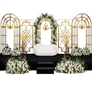 Arche en métal doré la plus vendue pour la décoration de scène de réception, support de toile de fond de mariage avec panneaux géométriques pour la réception sur scène - Product Image 1