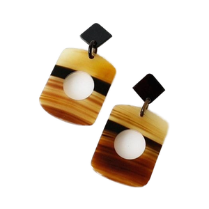 ต่างหูหัวตะเกียงวัวคุณภาพสูง สไตล์วินเทจสุดหรู ของขวัญแต่งงานสำหรับผู้หญิง ราคาแข่งขันได้ รับสั่งทำพิเศษ - Product Image 1