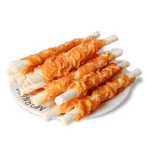 Palo de cuero crudo envuelto con bocadillos de pollo, comida para mascotas, palillo de cuero de vaca, masticables para perros, tratamiento orgánico para perros - Product Image 1