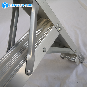 हल्के आधुनिक एल्यूमीनियम गार्डन सीढ़ी पोर्टेबल ऑर्चर्ड और यार्ड रखरखाव के लिए 150 किलोग्राम भार क्षमता 7-9 कदम - Product Image 5