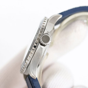 Đồng hồ cơ tự động nam retro với vỏ bằng thép không gỉ chất lượng cao bề mặt Gương tinh thể màu xanh - Product Image 6