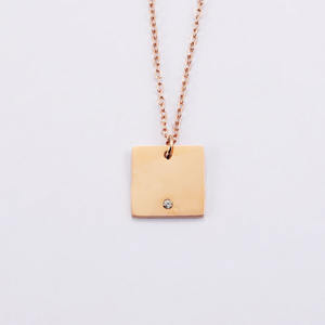 Collar impermeable personalizado con abalorio de disco redondo, collar con etiquetas en blanco con logotipo láser de acero inoxidable y cristal con nombre personalizado - Product Image 6