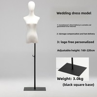 Mannequin demi-corps en bois avec tête recouverte de tissu pour les boutiques de robes de mariée et les magasins de vêtements