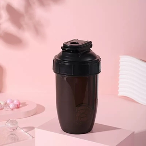 בקבוק שייק לחדר כושר, עמיד בפני דליפות, ללא BPA, עשוי פלסטיק, עם מכסה מדורג, 500 מיליליטר, בטוח לשימוש במדיח כלים וניתן לשימוש חוזר. - Product Image 6