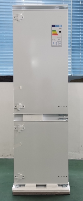 240L Vollintegrierter Cyclopentan-Kühlschrank-Gefrierschrank, 160L Kühlschrank, 80L Gefrierfach Einbau-Kühlschrank| Alibaba.com