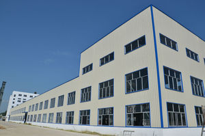 Kits de construction de <span class=keywords><strong>garage</strong></span> préfabriqués en acier <span class=keywords><strong>avec</strong></span> conception à assemblage rapide pour hangar de <span class=keywords><strong>garage</strong></span> en métal - Product Image 4