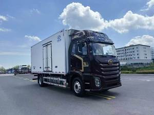 Camión Refrigerado FAW J6G de 6.8 Metros, Nuevo, Transmisión Manual, Emisión Euro 6, Diésel, para Transporte de Vegetales y Carne - Product Image 5