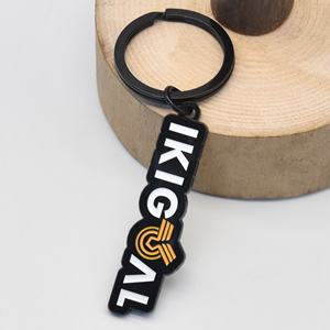 Porte-clés personnalisé tendance, design 2D/3D, émail souple, alliage de zinc, pendentif en forme de logo personnalisé, ornement avec couleur et taille personnalisées, imperméable - Product Image 4