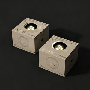 Caja de Regalo de Té Navideña Ecológica de Lujo Personalizada, Cierre Magnético, Caja Rígida de Papel Dorado con Perlas Doradas, Diseño en Relieve de Rayos de Sol - Product Image 3