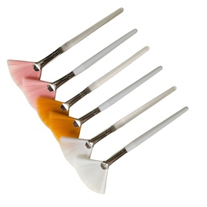 Source Beauty Tools Face Cosmetic Brush Handle Máscara <span class=keywords><strong>de</strong></span> abanico <span class=keywords><strong>de</strong></span> cerdas suaves para modificación <span class=keywords><strong>de</strong></span> <span class=keywords><strong>maquillaje</strong></span> <span class=keywords><strong>de</strong></span> ojos Esencia <span class=keywords><strong>de</strong></span> ácido <span class=keywords><strong>de</strong></span> fruta <span class=keywords><strong>de</strong></span> nailon - Product Image 1