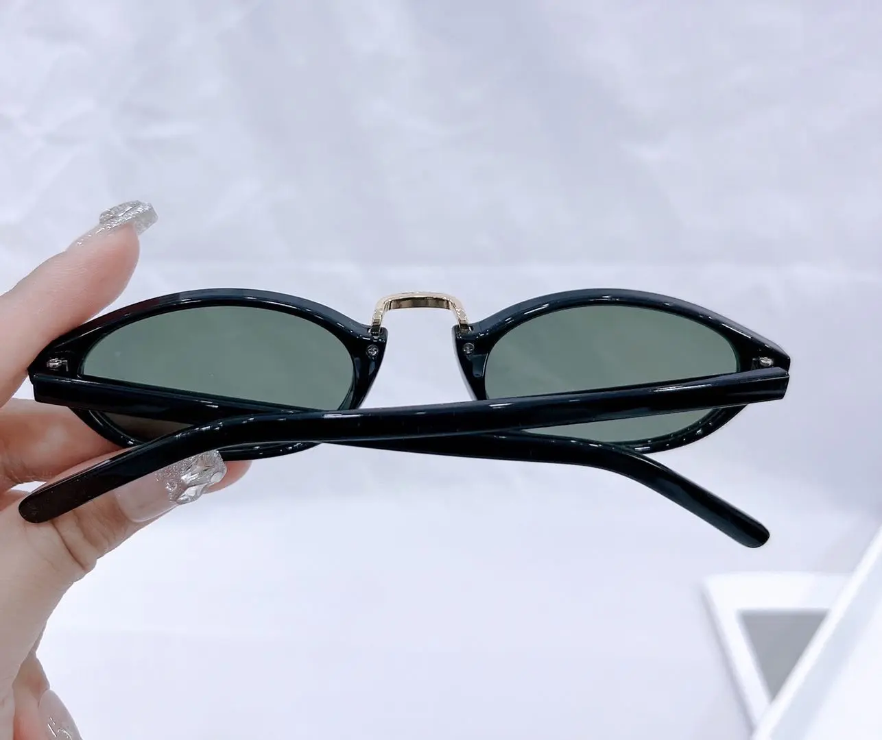 نظارات شمسية هيب هوب معدنية بإطار صغير للأنف وكابل للأنف للرجال والنساء باللون الأسود وذلك بتخفيض كبير على الطراز الأوروبي والأمريكي لعام 2024