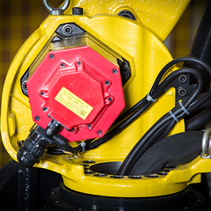 Robot Industrial Fanuc 100iD/8L de 6 Ejes, Motor PLC Equipado con TPS 320i, Pistola de Soldadura PULSE 3D, Limpieza - Product Image 4