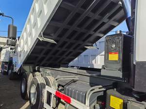 Nouveau camion benne HOWO 6x4, camion benne HOWO 10 roues en excellent état, prix bas, vente chaude - Product Image 2