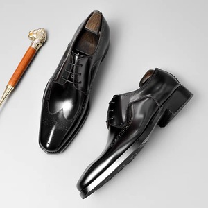 Chaussures habillées de luxe pour hommes, nouvelle collection, tendance, en cuir véritable, chaussures de bureau de haute qualité pour hommes - Product Image 4