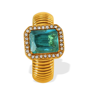 แหวนเพชรทรงเรขาคณิต ชุบทอง 18K ไทเทเนียมสตีล ประดับเพชรแบบ Pave Setting เครื่องประดับสำหรับงานปาร์ตี้ ใช้ได้ทั้งชายและหญิง - Product Image 5