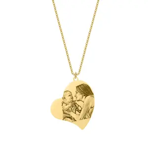 New Trend Engraved Heart Picture Jewelry Personalized Custom Photo Necklace For Anniversary Gifts