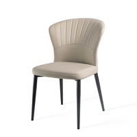Chaise de salle à manger moderne de haute qualité, revêtement en cuir de luxe, support stable en métal pour une salle à manger élégante, usage domestique
