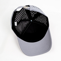 Gorra de Béisbol Personalizada con Bordado de Logotipo, Perforaciones Láser y Hebilla Metálica Plateada, Gorras Deportivas Personalizadas