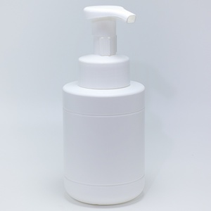 Foam <b>Bottle</b> <b>200ml</b> PE Cosmetic Liquid Soap Dispenser with Foam Pump <b>Bottle</b> Face Cream Packaging Sealing Type Spray - Product Image 3
