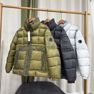 Chaqueta de Plumón Negra para Hombre, Cuello Alto, Cierre de Cremallera, Cortavientos, Informal, Invierno, Corta, Corte Regular, Color Sólido - Product Image 4
