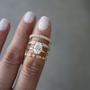 Özel GRA sertifikası 10K 14K 18K altın yüzük 3ct ezilmiş buzlu kesim Oval Moissanite elmas tek taş yüzük kadınlar için - Product Image 3