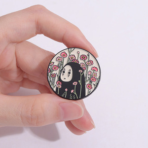 メーカーかわいい漫画服ブローチ面白いスタジオ顔エナメルピンメッキ金属ピンファッション用 - Product Image 6