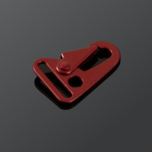 Mosquetón de metal de aleación con forma de pico de águila, rojo, para exteriores, para montañismo, gancho para correas de bolsos, llavero de seguridad para mascotas - Product Image 1