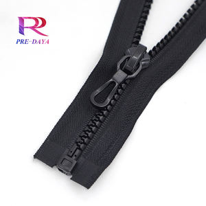 Haute qualité No.5 couleur résine vendre <span class=keywords><strong>au</strong></span> mètre sac <span class=keywords><strong>fermeture</strong></span> à glissière rouleau 5 # <span class=keywords><strong>fermeture</strong></span> à glissière en <span class=keywords><strong>plastique</strong></span> pour vêtements - Product Image 3